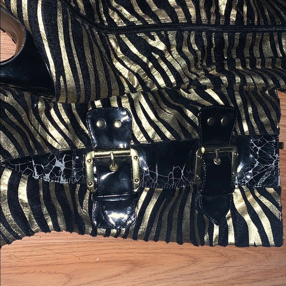 Boots - Picture 2 of 2